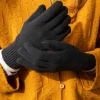 Fingervante i lammull