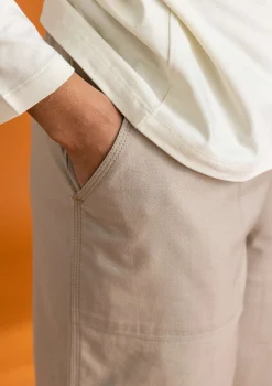 Vävd twillbyxa i ekologisk bomull